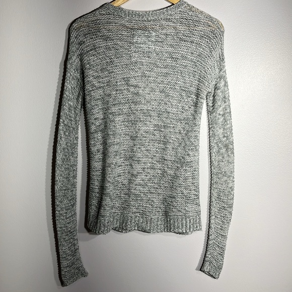 Abercrombie Est 1892 Kids V Button Down Knit Cardigan Size Large, Gray - Picture 5 of 7